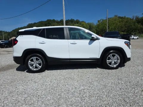 More photos of 2024 GMC Terrain SLE at Hocking Valley Motors, OH