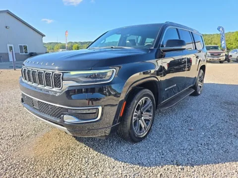Another view of 2024 Jeep Wagoneer Series II for sale in Logan, OH at Hocking Valley Motors