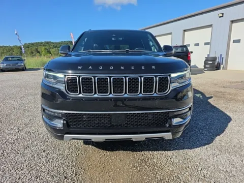 Photos of 2024 Jeep Wagoneer Series II for sale in Logan, OH at Hocking Valley Motors