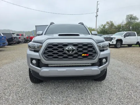 Photos of 2016 Toyota Tacoma TRD Sport for sale in Logan, OH at Hocking Valley Motors