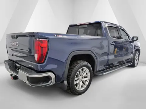 More photos of 2021 GMC Sierra 1500 SLE at Hocking Valley Motors, OH