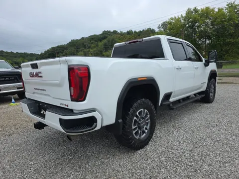 More photos of 2021 GMC Sierra 2500 HD AT4 at Hocking Valley Motors, OH