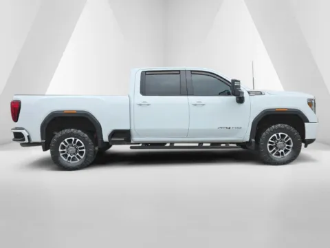 More photos of 2021 GMC Sierra 2500 HD AT4 at Hocking Valley Motors, OH