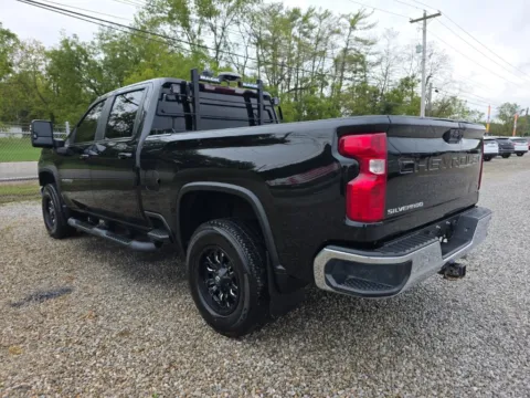 More photos of 2021 Chevrolet Silverado 2500 HD LT at Hocking Valley Motors, OH