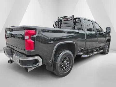 More photos of 2021 Chevrolet Silverado 2500 HD LT at Hocking Valley Motors, OH