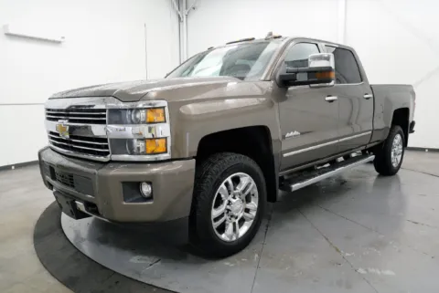Another view of 2015 Chevrolet Silverado 2500 HD High Country for sale in Logan, OH at Hocking Valley Motors