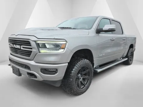 More photos of 2023 Ram 1500 Laramie at Hocking Valley Motors, OH