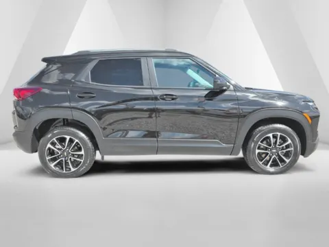 More photos of 2025 Chevrolet TrailBlazer LT at Hocking Valley Motors, OH