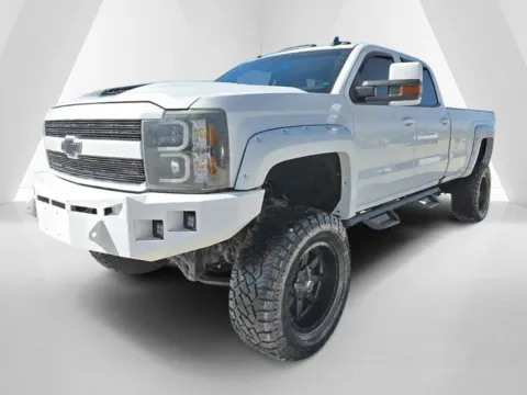 More photos of 2017 Chevrolet Silverado 3500 HD LT at Hocking Valley Motors, OH