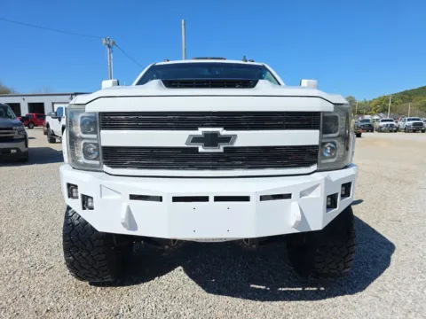 Another view of 2017 Chevrolet Silverado 3500 HD LT for sale in Logan, OH at Hocking Valley Motors