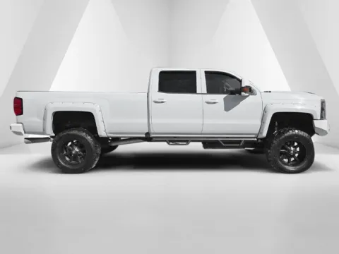More photos of 2017 Chevrolet Silverado 3500 HD LT at Hocking Valley Motors, OH