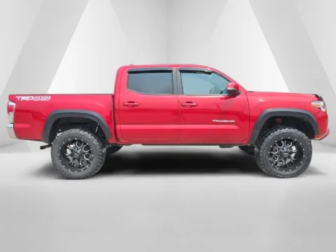 More photos of 2020 Toyota Tacoma TRD Off-Road at Hocking Valley Motors, OH