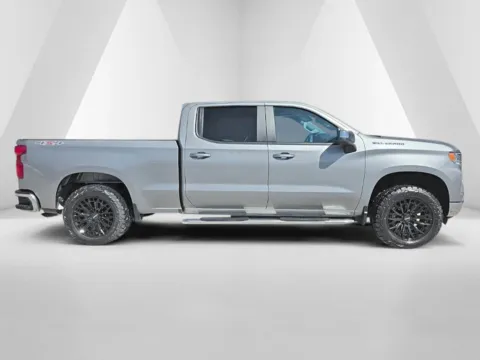More photos of 2023 Chevrolet Silverado 1500 LT at Hocking Valley Motors, OH