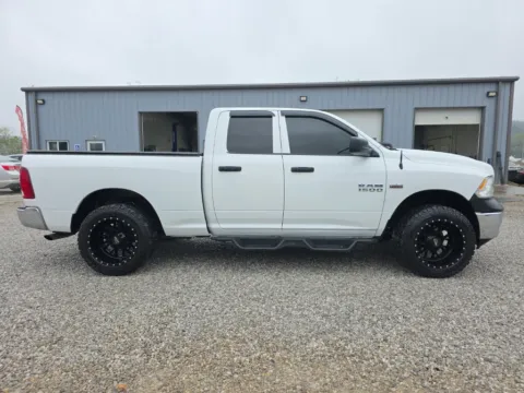 More photos of 2016 Ram 1500 Tradesman at Hocking Valley Motors, OH