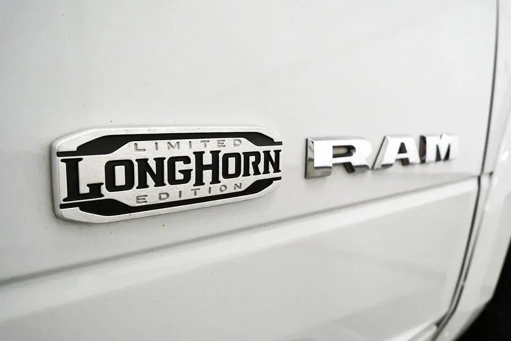 2022 RAM Ram 3500 Pickup Longhorn - Photo 8