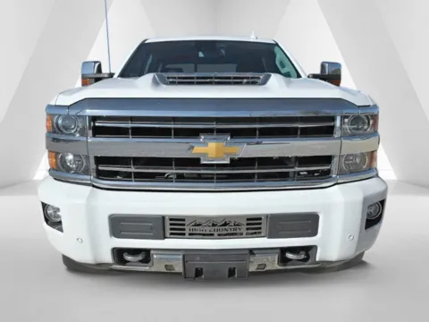 Another view of 2019 Chevrolet Silverado 3500 HD High Country for sale in Logan, OH at Hocking Valley Motors