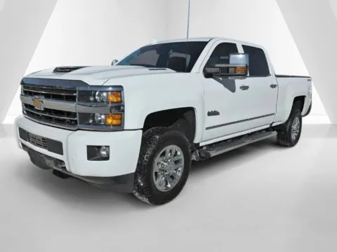 More photos of 2019 Chevrolet Silverado 3500 HD High Country at Hocking Valley Motors, OH