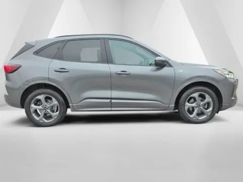 More photos of 2024 Ford Escape ST-Line Select at Hocking Valley Motors, OH