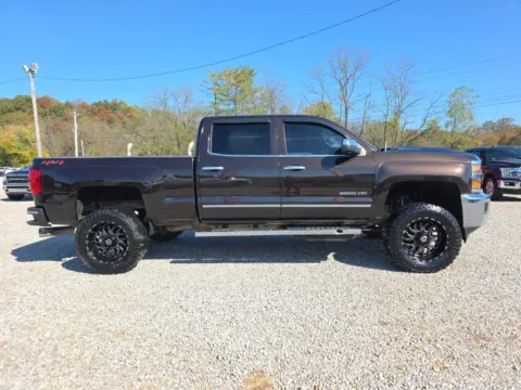 More photos of 2019 Chevrolet Silverado 2500 HD LTZ at Hocking Valley Motors, OH