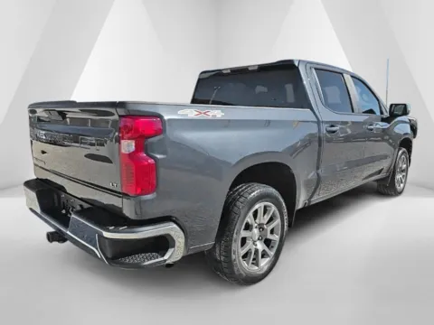 More photos of 2020 Chevrolet Silverado 1500 LT at Hocking Valley Motors, OH