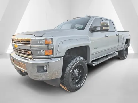 More photos of 2015 Chevrolet Silverado 2500 HD LTZ at Hocking Valley Motors, OH