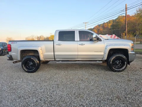More photos of 2015 Chevrolet Silverado 2500 HD LTZ at Hocking Valley Motors, OH