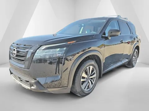 More photos of 2022 Nissan Pathfinder SL at Hocking Valley Motors, OH