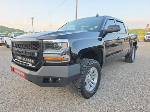 Another view of 2018 Chevrolet Silverado 1500 LT for sale in Logan, OH at Hocking Valley Motors