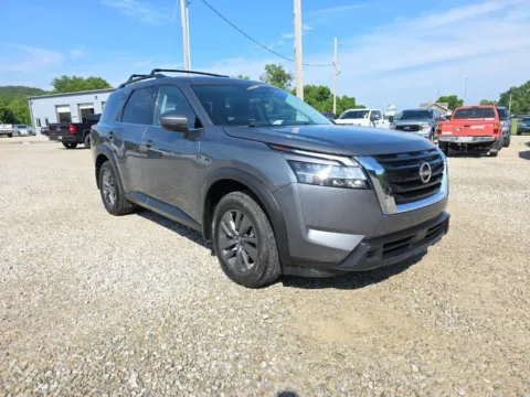 Gray 2022 Nissan Pathfinder SV for sale in Logan, OH