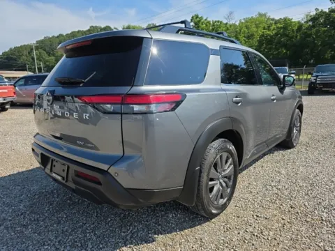 More photos of 2022 Nissan Pathfinder SV at Hocking Valley Motors, OH