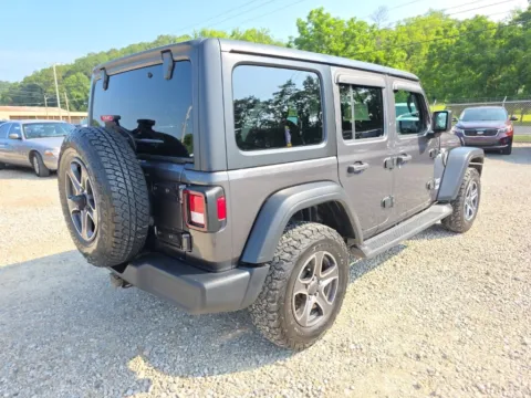 More photos of 2018 Jeep Wrangler Unlimited Sport S at Hocking Valley Motors, OH