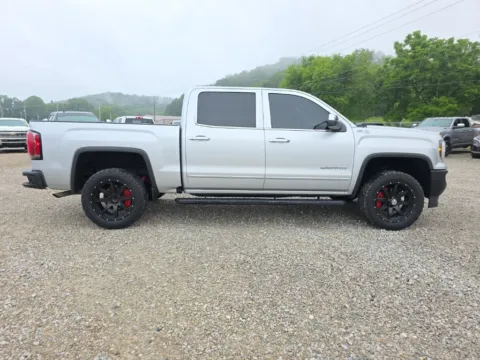 More photos of 2018 GMC Sierra 1500 SLT at Hocking Valley Motors, OH