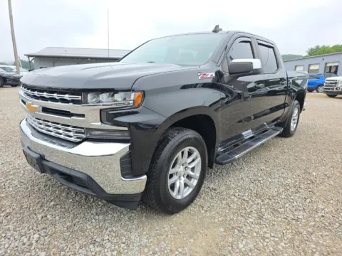 Another view of 2019 Chevrolet Silverado 1500 LT for sale in Logan, OH at Hocking Valley Motors