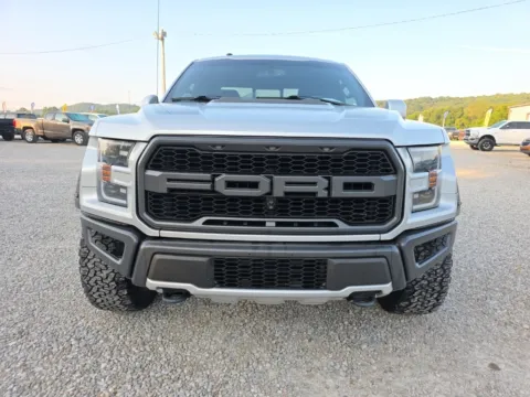 Photos of 2018 Ford F-150 Raptor for sale in Logan, OH at Hocking Valley Motors