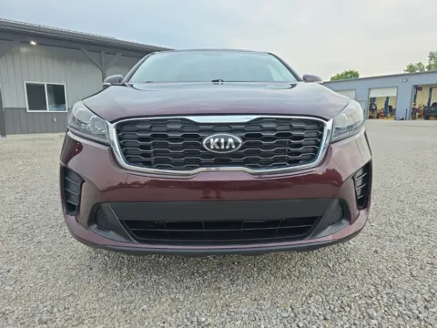 Photos of 2019 Kia Sorento LX for sale in Logan, OH at Hocking Valley Motors