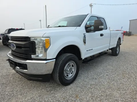 Another view of 2017 Ford F-250SD XL for sale in Logan, OH at Hocking Valley Motors