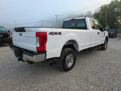 More photos of 2017 Ford F-250SD XL at Hocking Valley Motors, OH