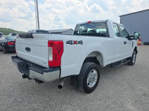 More photos of 2017 Ford F-250SD XL at Hocking Valley Motors, OH