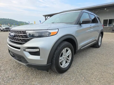 Another view of 2021 Ford Explorer XLT for sale in Logan, OH at Hocking Valley Motors