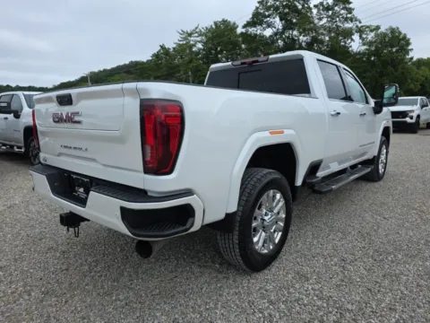 More photos of 2023 GMC Sierra 3500HD Denali at Hocking Valley Motors, OH