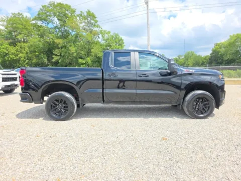 More photos of 2021 Chevrolet Silverado 1500 RST at Hocking Valley Motors, OH