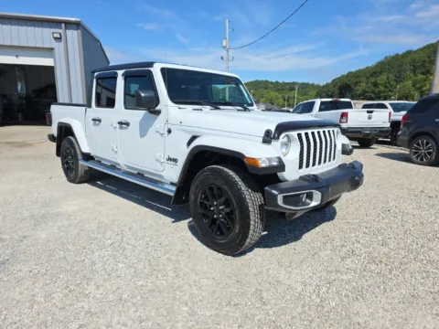 White 2023 Jeep Gladiator Sport for sale in Logan, OH