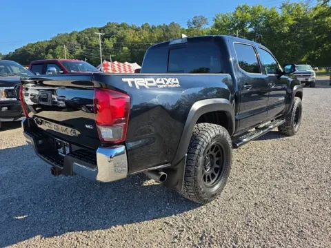 More photos of 2019 Toyota Tacoma TRD Off-Road at Hocking Valley Motors, OH