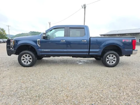 More photos of 2019 Ford F-250SD XLT at Hocking Valley Motors, OH