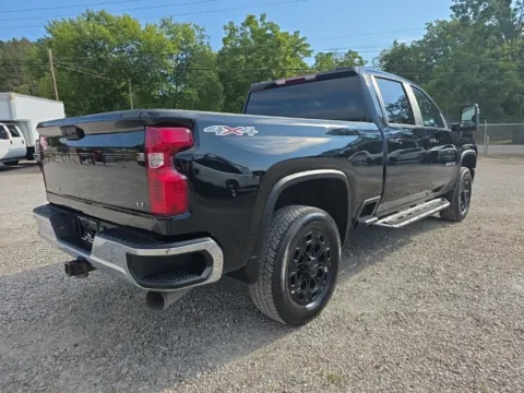 More photos of 2022 Chevrolet Silverado 2500HD LT at Hocking Valley Motors, OH