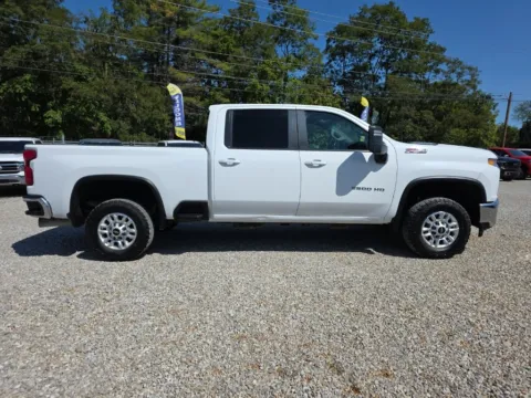Another view of 2023 Chevrolet Silverado 2500HD LT for sale in Logan, OH at Hocking Valley Motors
