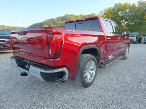 More photos of 2021 GMC Sierra 1500 SLT at Hocking Valley Motors, OH