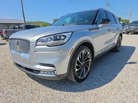 Another view of 2020 Lincoln Aviator Reserve for sale in Logan, OH at Hocking Valley Motors