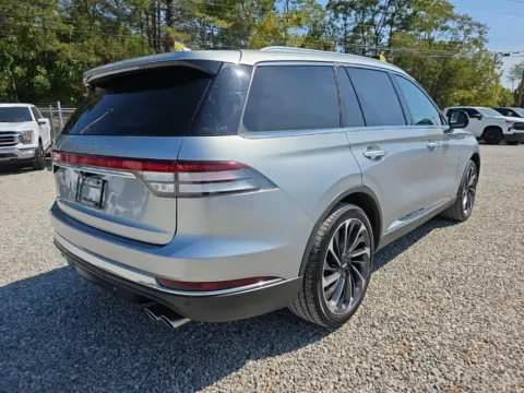 More photos of 2020 Lincoln Aviator Reserve at Hocking Valley Motors, OH