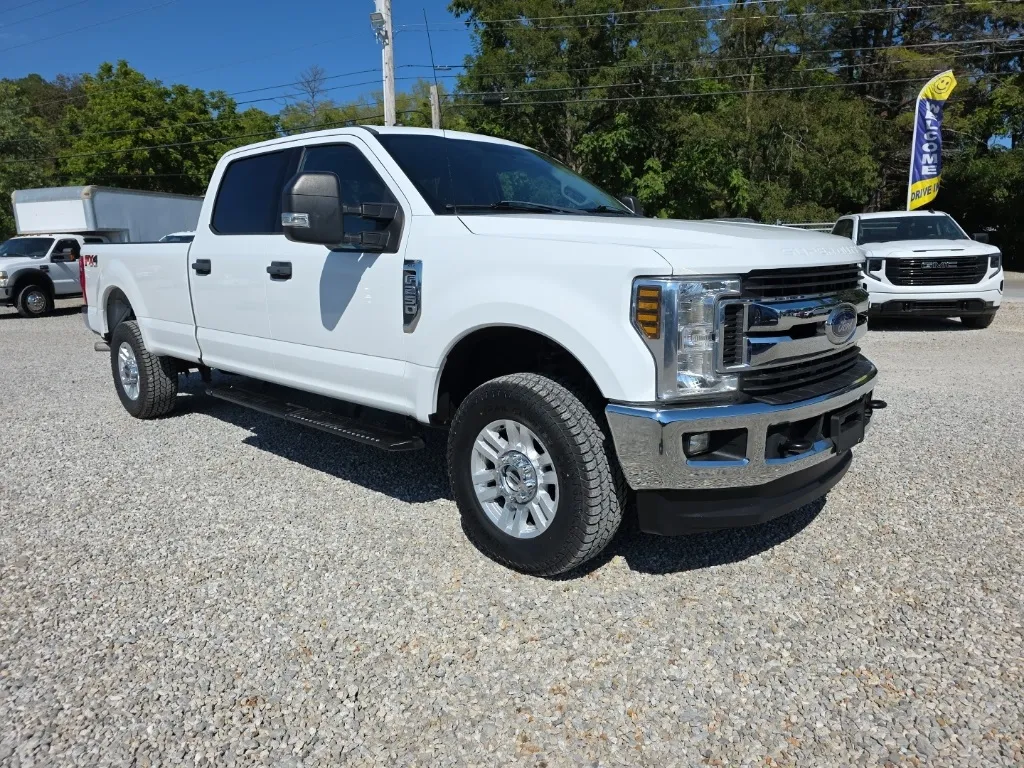 White 2019 Ford F-250SD XLT for sale in Logan, OH